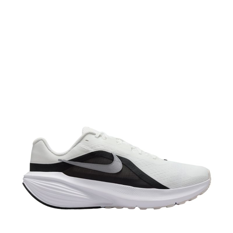 Nike bateliai
