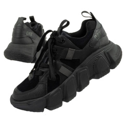 Caterpillar bateliai